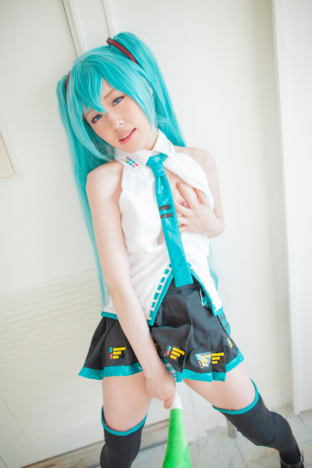 beginner image [@factory (Tsuchiya Asami)] MikuCos (Vocaloid)_836530-0171